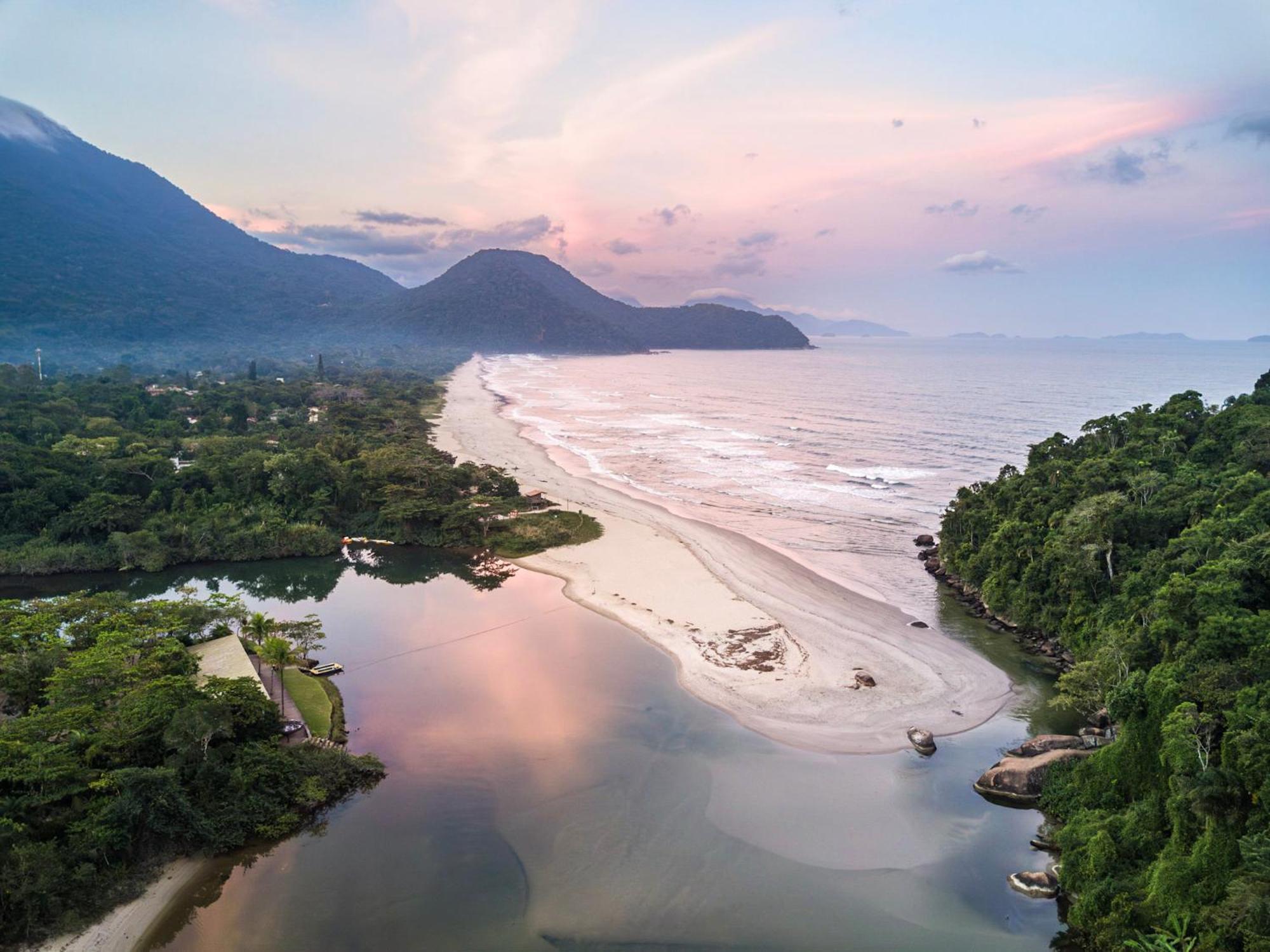 Itamambuca Eco Resort 4*