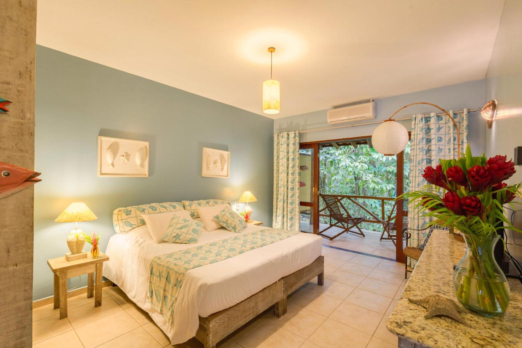 Itamambuca Eco Resort 4*